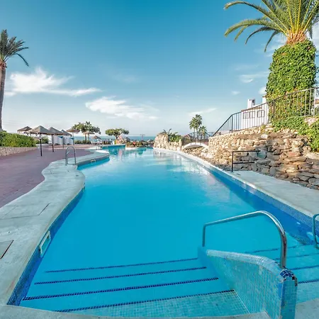 Townhouse In Capistrano Village With 2 Pool Areas Nerja