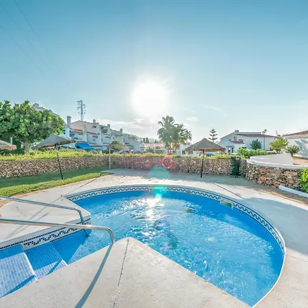 Townhouse In Capistrano Village With 2 Pool Areas Nerja